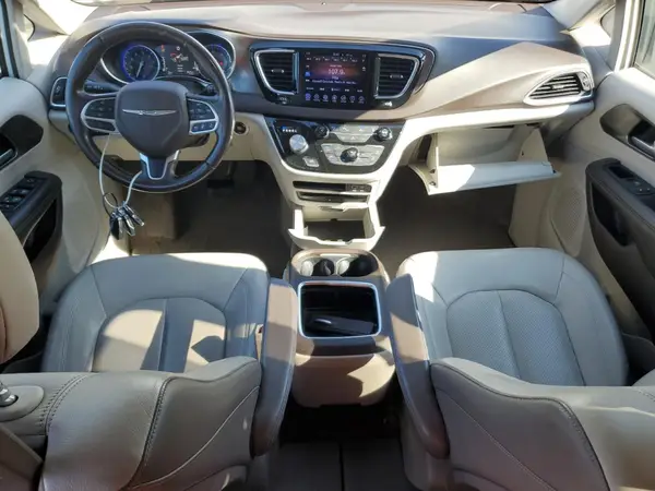 2C4RC1EG8HR515288 2017 CHRYSLER PACIFICA - Image 8