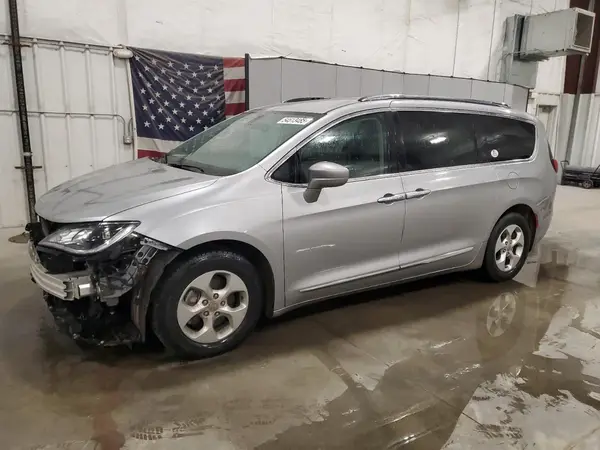 2C4RC1EG8HR515887 2017 CHRYSLER PACIFICA - Image 1