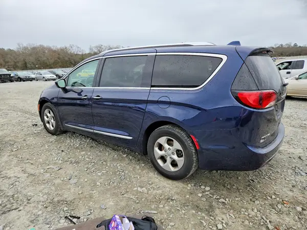2C4RC1EG8HR515985 2017 CHRYSLER PACIFICA - Image 2