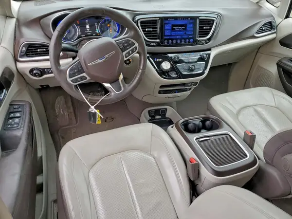 2C4RC1EG8HR525268 2017 CHRYSLER PACIFICA - Image 8