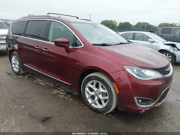 2C4RC1EG8HR529708 2017 CHRYSLER PACIFICA - Image 1
