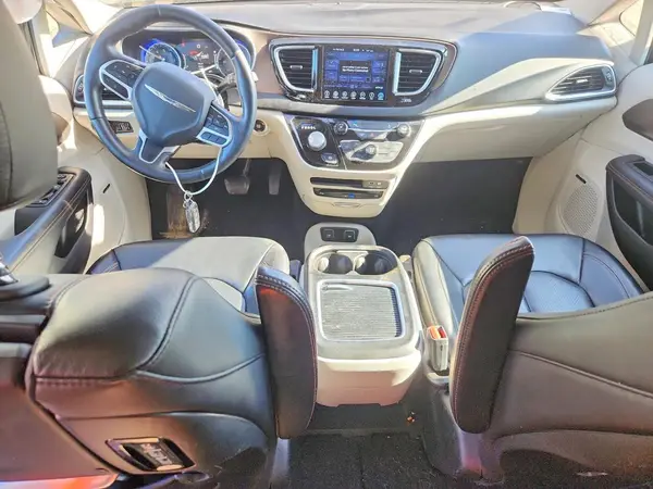 2C4RC1EG8HR533404 2017 CHRYSLER PACIFICA - Image 8