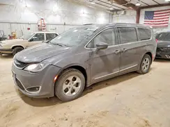2C4RC1EG8HR536979 2017 CHRYSLER PACIFICA