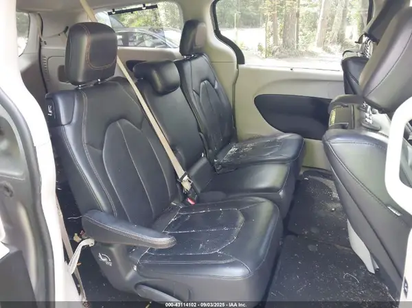 2C4RC1EG8HR543656 2017 CHRYSLER PACIFICA - Image 8