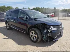 2C4RC1EG8HR556004 2017 CHRYSLER PACIFICA