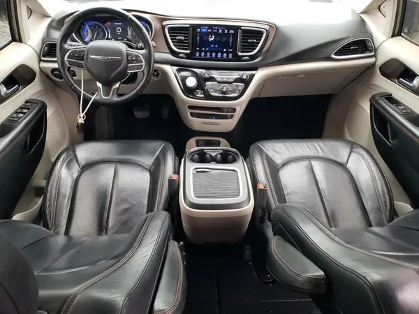 2C4RC1EG8HR559579 2017 CHRYSLER PACIFICA - Image 8