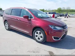 2C4RC1EG8HR559792 2017 CHRYSLER PACIFICA