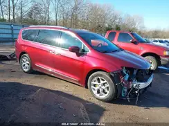 2C4RC1EG8HR570713 2017 CHRYSLER PACIFICA