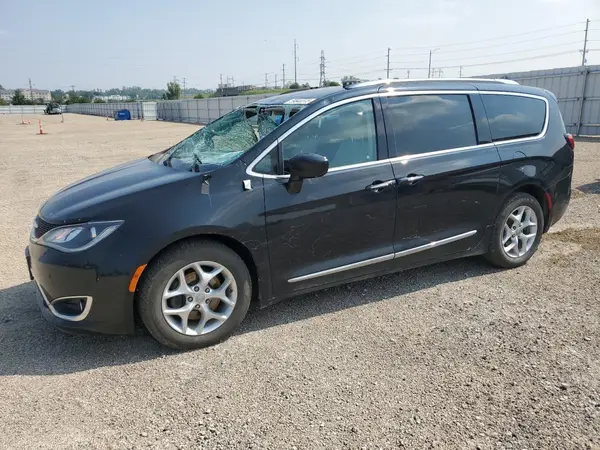 2C4RC1EG8HR584630 2017 CHRYSLER PACIFICA - Image 1