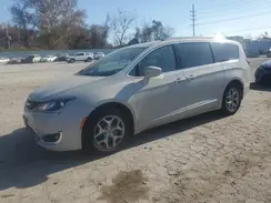2C4RC1EG8HR608361 2017 CHRYSLER PACIFICA