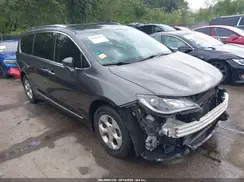 2C4RC1EG8HR614435 2017 CHRYSLER PACIFICA
