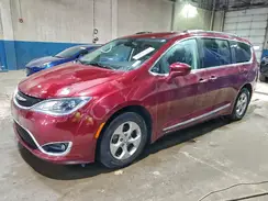 2C4RC1EG8HR628352 2017 CHRYSLER PACIFICA