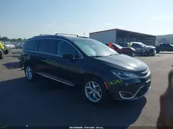 2C4RC1EG8HR644454 2017 CHRYSLER PACIFICA