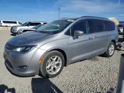 2C4RC1EG8HR653798 2017 CHRYSLER PACIFICA
