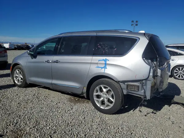 2C4RC1EG8HR653798 2017 CHRYSLER PACIFICA - Image 2