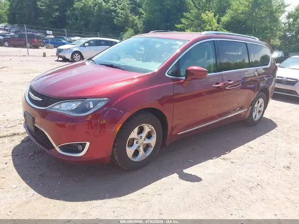 2C4RC1EG8HR659343 2017 CHRYSLER PACIFICA - Image 2