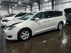 2C4RC1EG8HR659472 2017 CHRYSLER PACIFICA