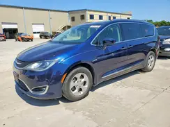 2C4RC1EG8HR722702 2017 CHRYSLER PACIFICA