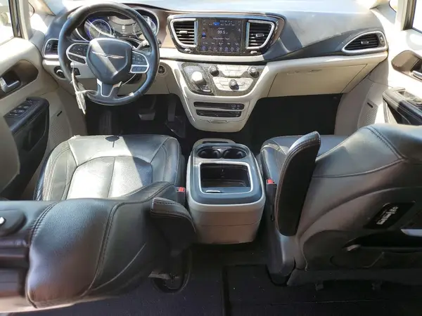 2C4RC1EG8HR722702 2017 CHRYSLER PACIFICA - Image 8