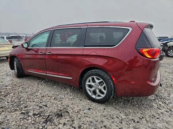 2C4RC1EG8HR757434 2017 CHRYSLER PACIFICA - Image 2