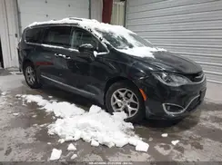 2C4RC1EG8HR757448 2017 CHRYSLER PACIFICA