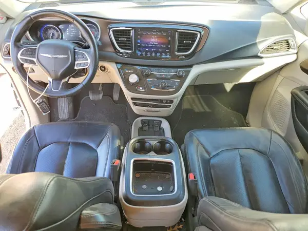2C4RC1EG8HR782267 2017 CHRYSLER PACIFICA - Image 8