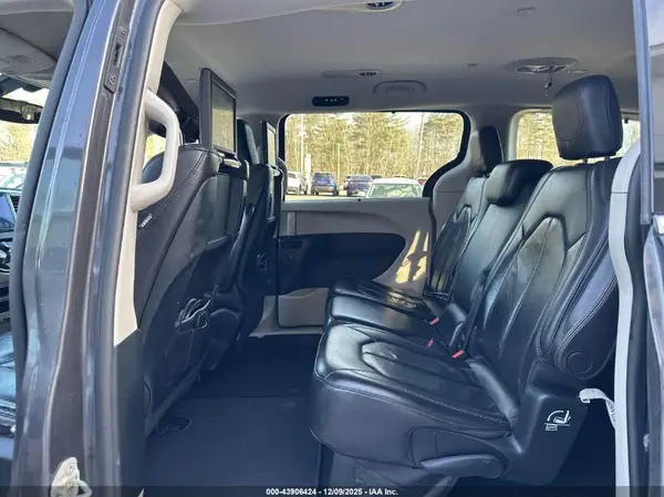 2C4RC1EG8HR803926 2017 CHRYSLER PACIFICA - Image 8