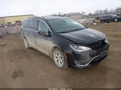 2C4RC1EG8HR831922 2017 CHRYSLER PACIFICA