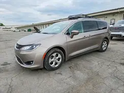 2C4RC1EG8HR840104 2017 CHRYSLER PACIFICA
