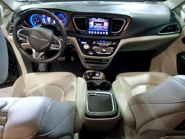 2C4RC1EG8HR846808 2017 CHRYSLER PACIFICA - Image 8