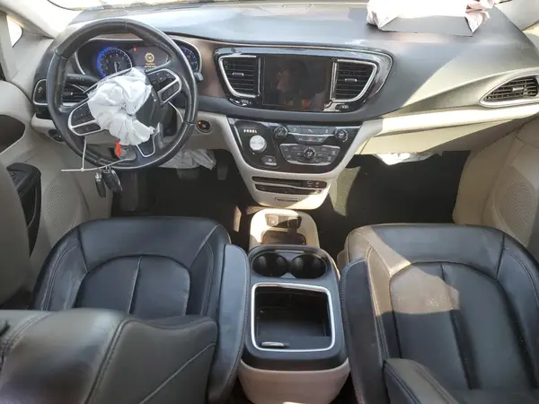 2C4RC1EG8JR100638 2018 CHRYSLER PACIFICA - Image 8