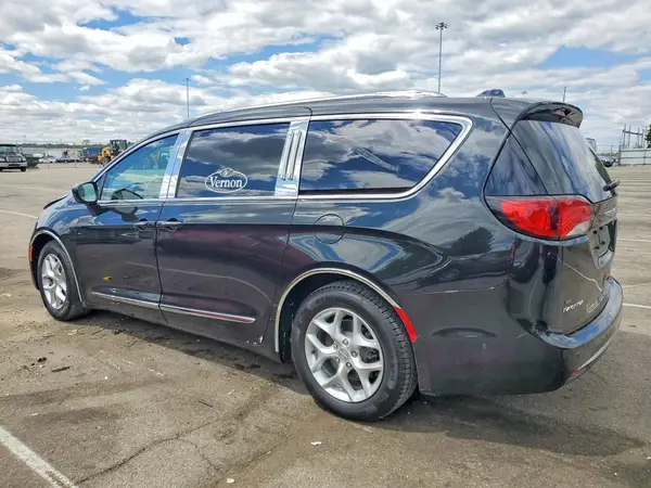 2C4RC1EG8JR106097 2018 CHRYSLER PACIFICA - Image 2