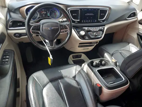 2C4RC1EG8JR106097 2018 CHRYSLER PACIFICA - Image 8