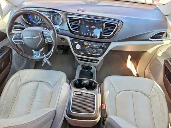 2C4RC1EG8JR111591 2018 CHRYSLER PACIFICA - Image 8