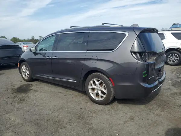2C4RC1EG8JR121585 2018 CHRYSLER PACIFICA - Image 2