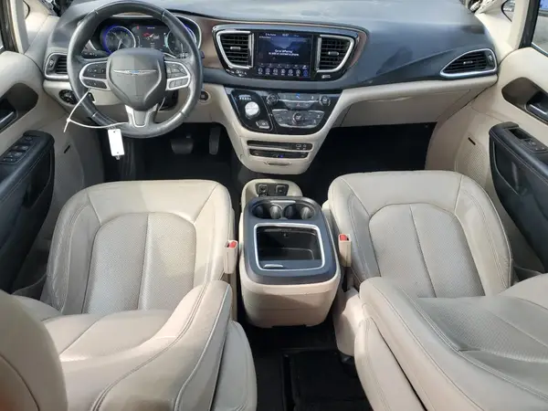 2C4RC1EG8JR121585 2018 CHRYSLER PACIFICA - Image 8