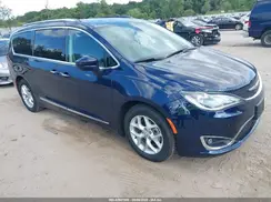 2C4RC1EG8JR167059 2018 CHRYSLER PACIFICA