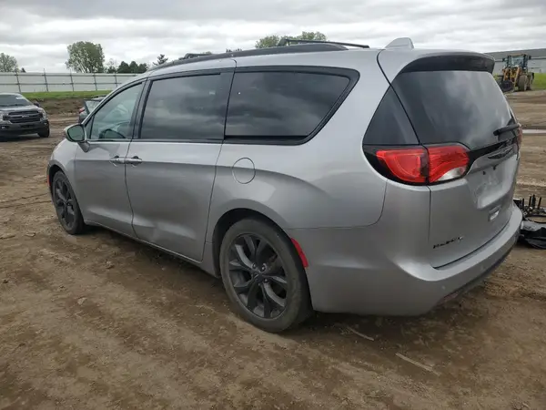 2C4RC1EG8JR188607 2018 CHRYSLER PACIFICA - Image 2