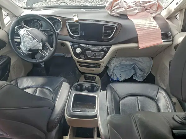 2C4RC1EG8JR188865 2018 CHRYSLER PACIFICA - Image 8
