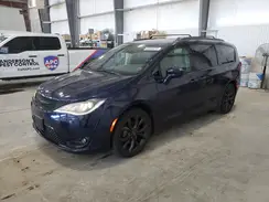2C4RC1EG8JR204353 2018 CHRYSLER PACIFICA