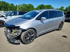 2C4RC1EG8JR228961 2018 CHRYSLER PACIFICA