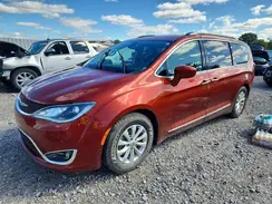 2C4RC1EG8JR248143 2018 CHRYSLER PACIFICA