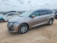 2C4RC1EG8JR252399 2018 CHRYSLER PACIFICA