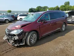2C4RC1EG8JR292045 2018 CHRYSLER PACIFICA