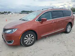 2C4RC1EG8JR294104 2018 CHRYSLER PACIFICA