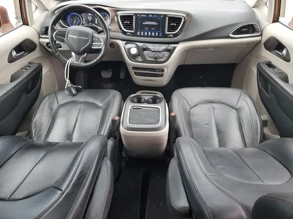 2C4RC1EG8JR294104 2018 CHRYSLER PACIFICA - Image 8
