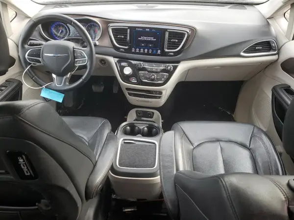 2C4RC1EG8JR315016 2018 CHRYSLER PACIFICA - Image 8