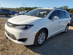 2C4RC1EG8JR321494 2018 CHRYSLER PACIFICA