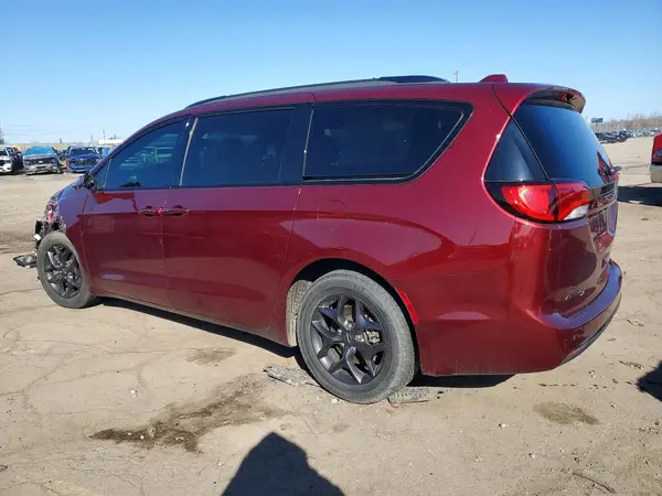 2C4RC1EG8JR332561 2018 CHRYSLER PACIFICA - Image 2