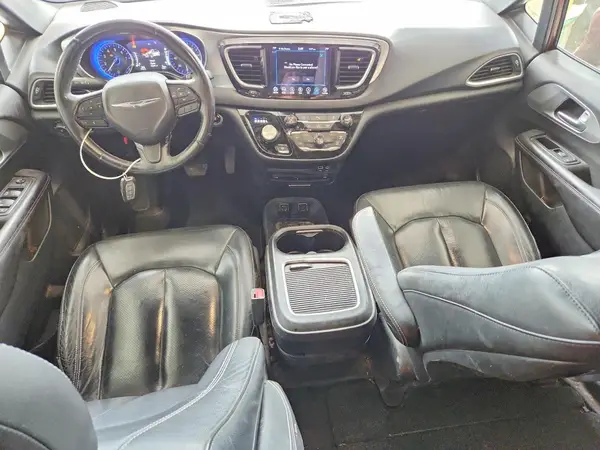 2C4RC1EG8JR332589 2018 CHRYSLER PACIFICA - Image 8